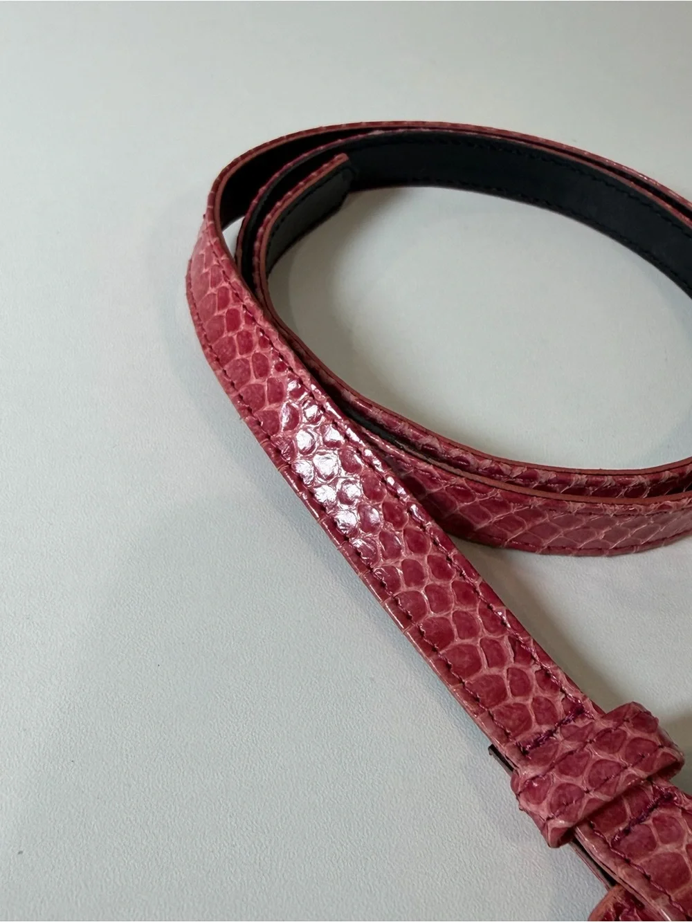Carolina Herrera Medium Rose Snakeskin-Texture Genuine Leather Belt Gold Hardwar